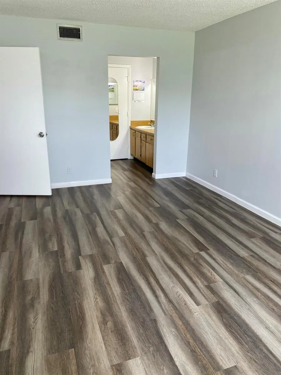 6890 Royal Palm Boulevard #209h Margate, FL 33063