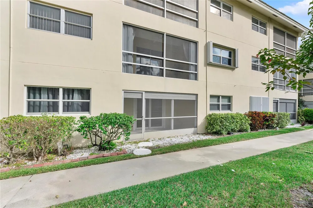 1951 NE 39th Street #156 Lighthouse Point, FL 33064