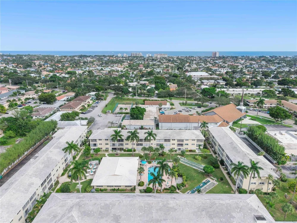 1951 NE 39th Street #156 Lighthouse Point, FL 33064