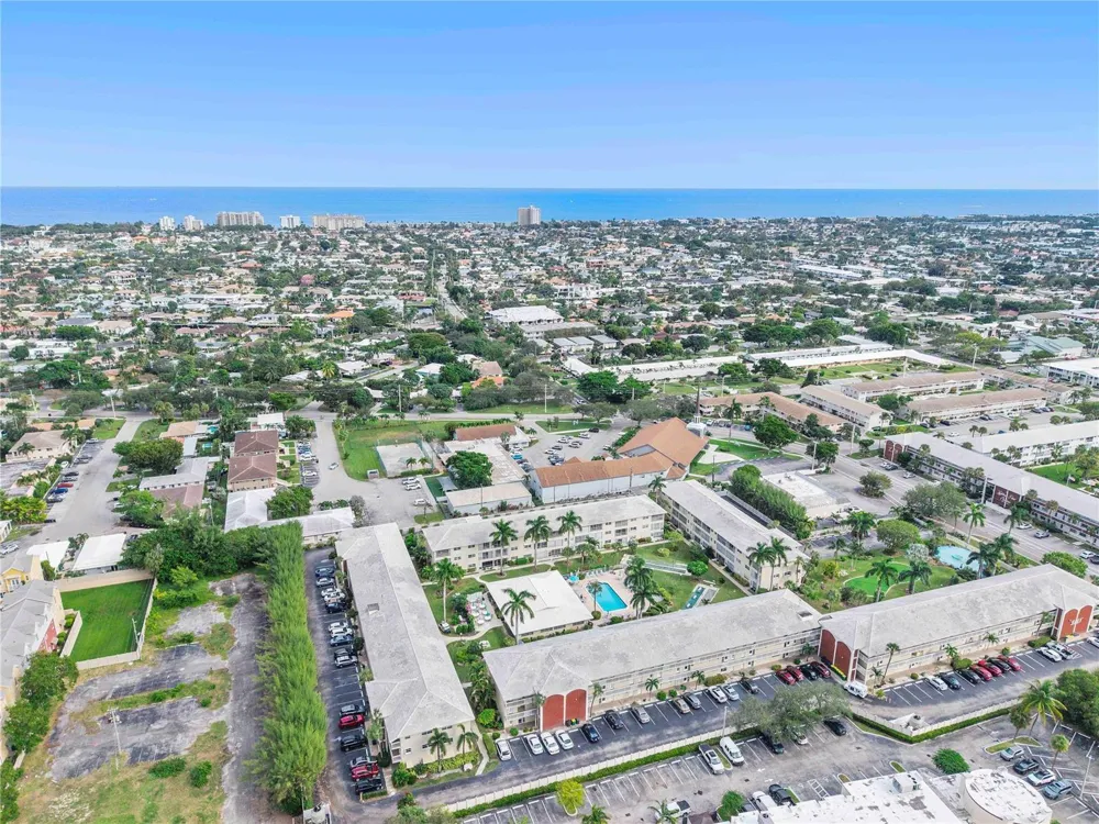 1951 NE 39th Street #156 Lighthouse Point, FL 33064