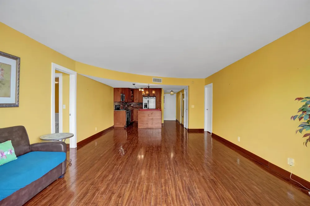 2301 S Ocean Drive #1408 Hollywood, FL 33019