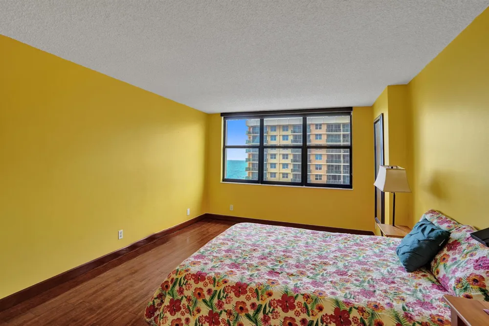 2301 S Ocean Drive #1408 Hollywood, FL 33019
