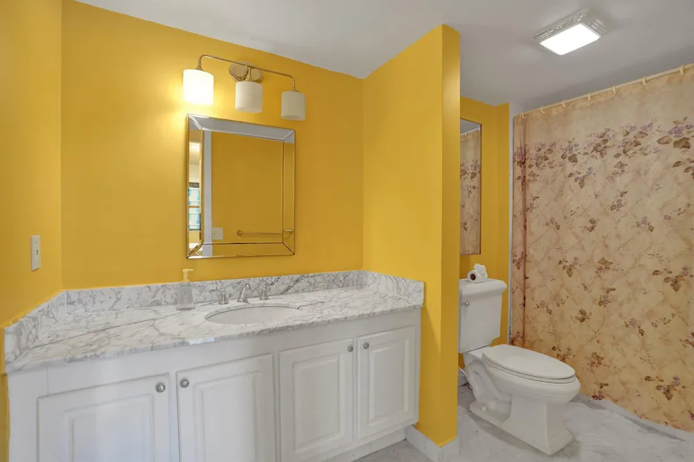 2301 S Ocean Drive #1408 Hollywood, FL 33019