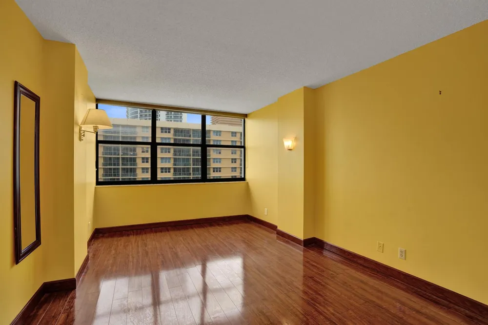 2301 S Ocean Drive #1408 Hollywood, FL 33019
