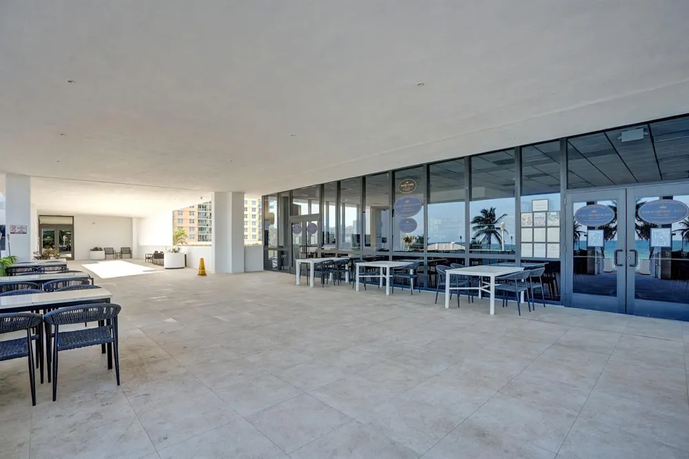 2301 S Ocean Drive #1408 Hollywood, FL 33019