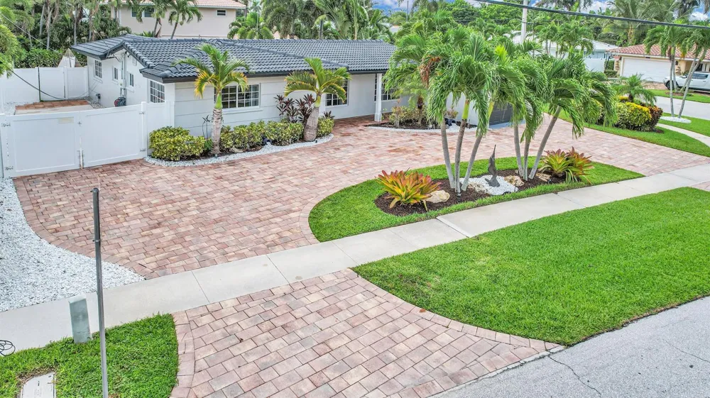 701 Appleby Street Boca Raton, FL 33487