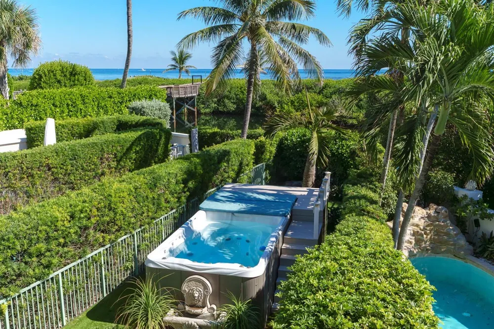 1796 Bay Drive #1796 Pompano Beach, FL 33062