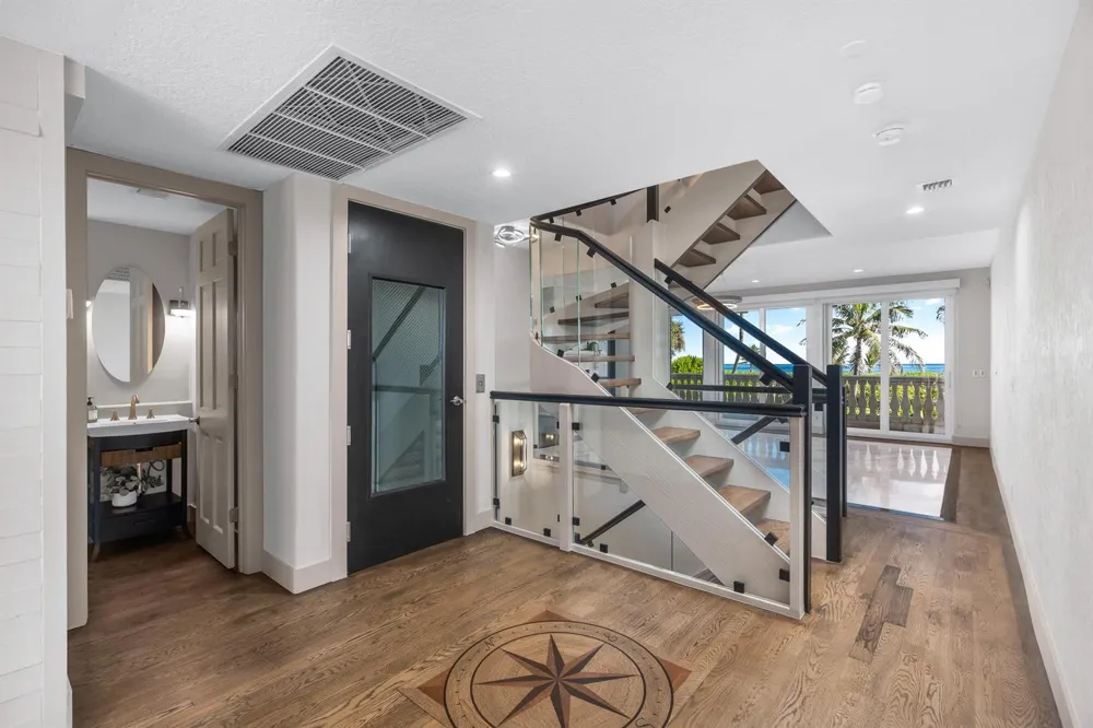 1796 Bay Drive #1796 Pompano Beach, FL 33062