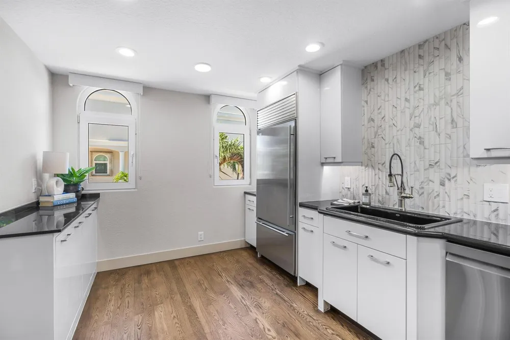1796 Bay Drive #1796 Pompano Beach, FL 33062