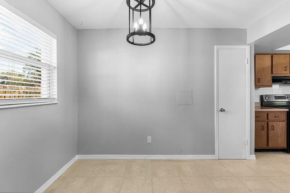45 1st Court SW Vero Beach, FL 32962