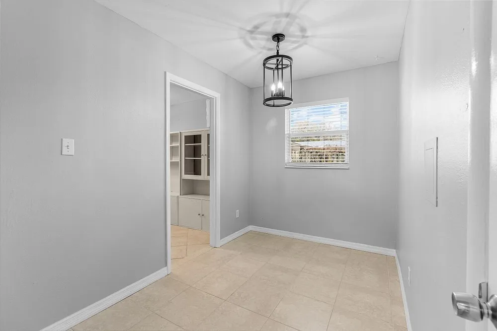 45 1st Court SW Vero Beach, FL 32962