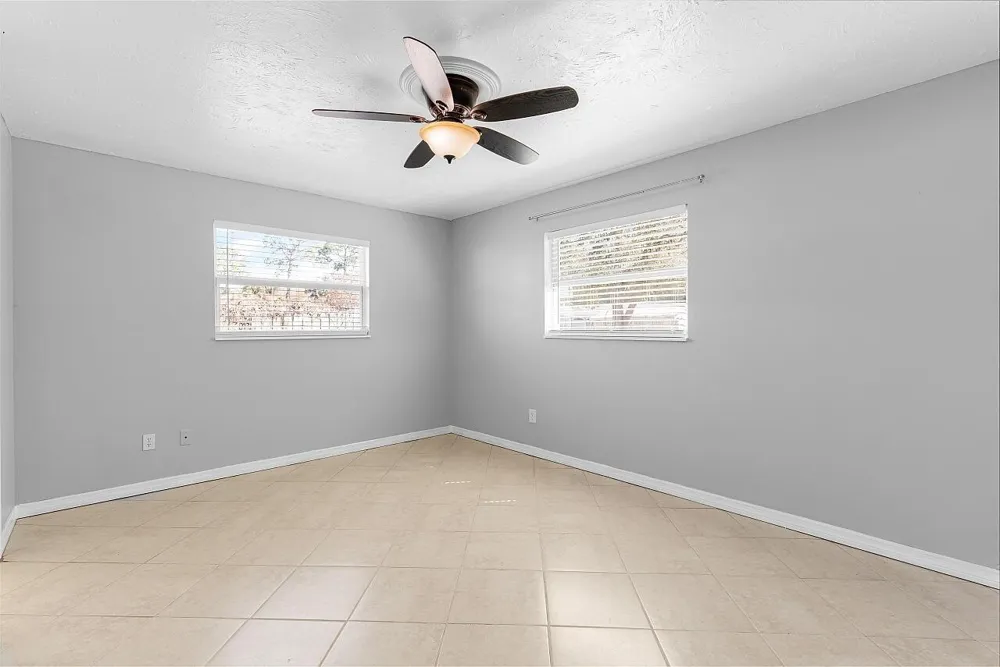 45 1st Court SW Vero Beach, FL 32962