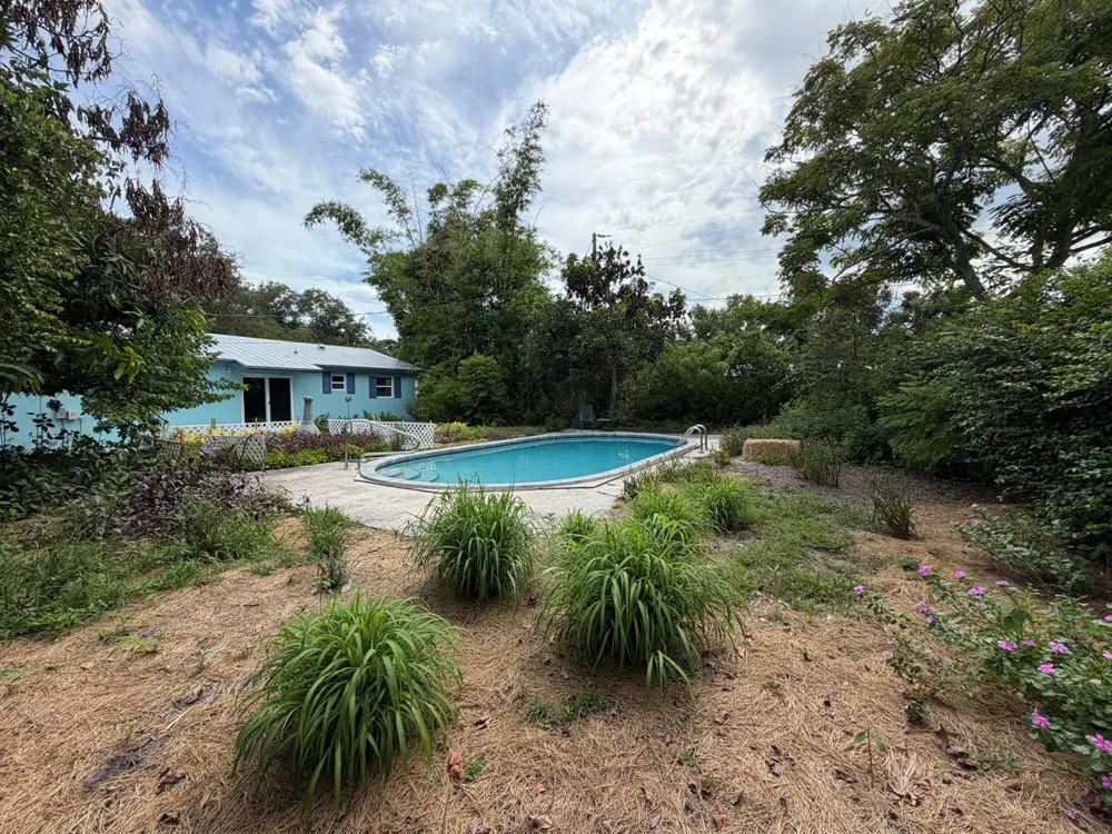 45 1st Court SW Vero Beach, FL 32962