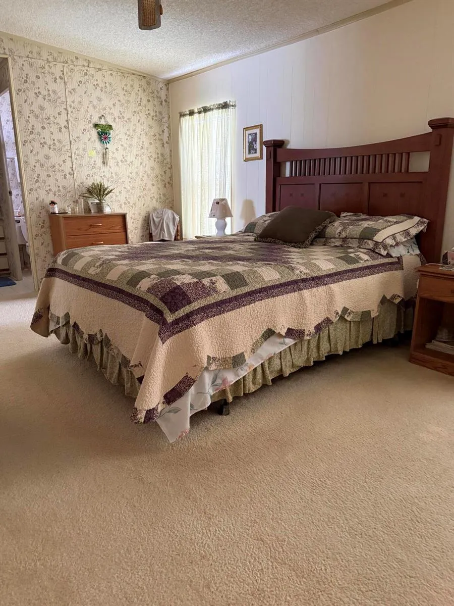47 Flores Del Norte Fort Pierce, FL 34951