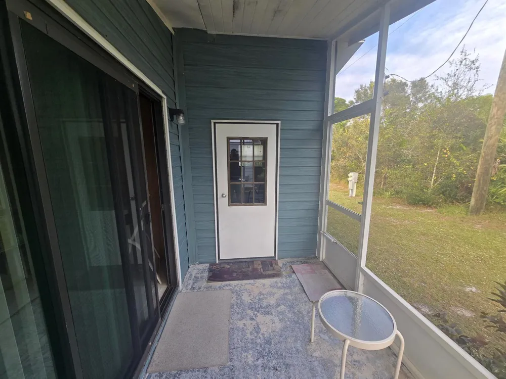 47 Flores Del Norte Fort Pierce, FL 34951