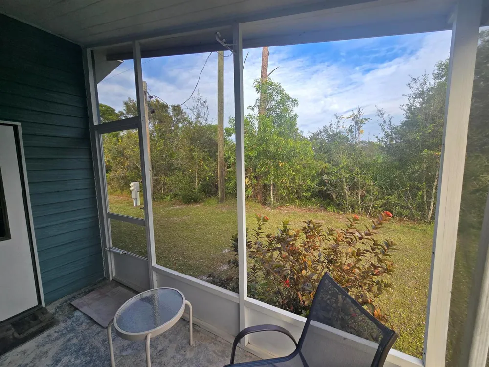 47 Flores Del Norte Fort Pierce, FL 34951