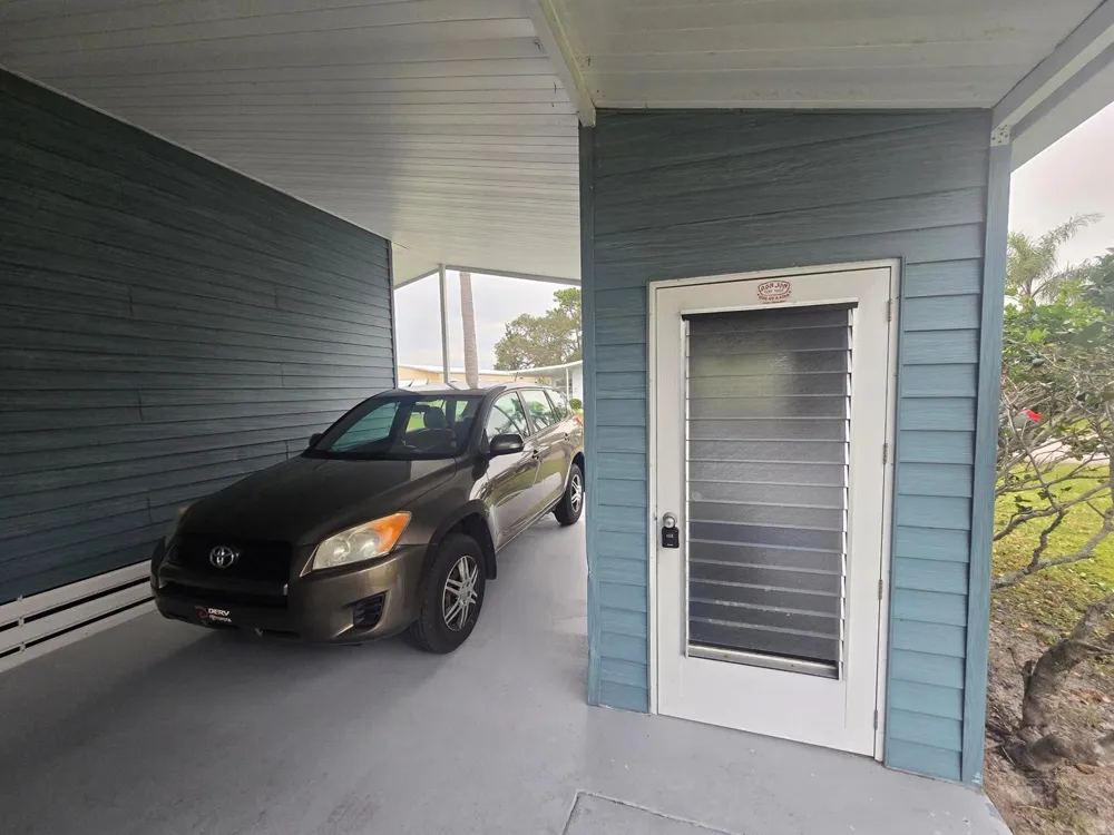 47 Flores Del Norte Fort Pierce, FL 34951