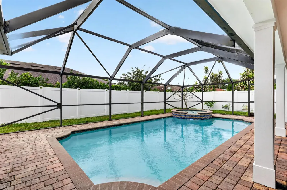 4831 Dorchester Mews Haverhill, FL 33415