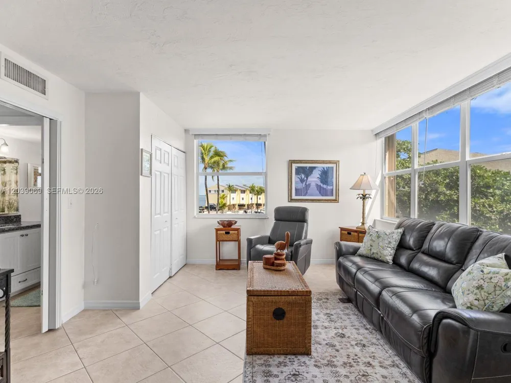 88500 Overseas Hwy #208 Tavernier, FL 33070