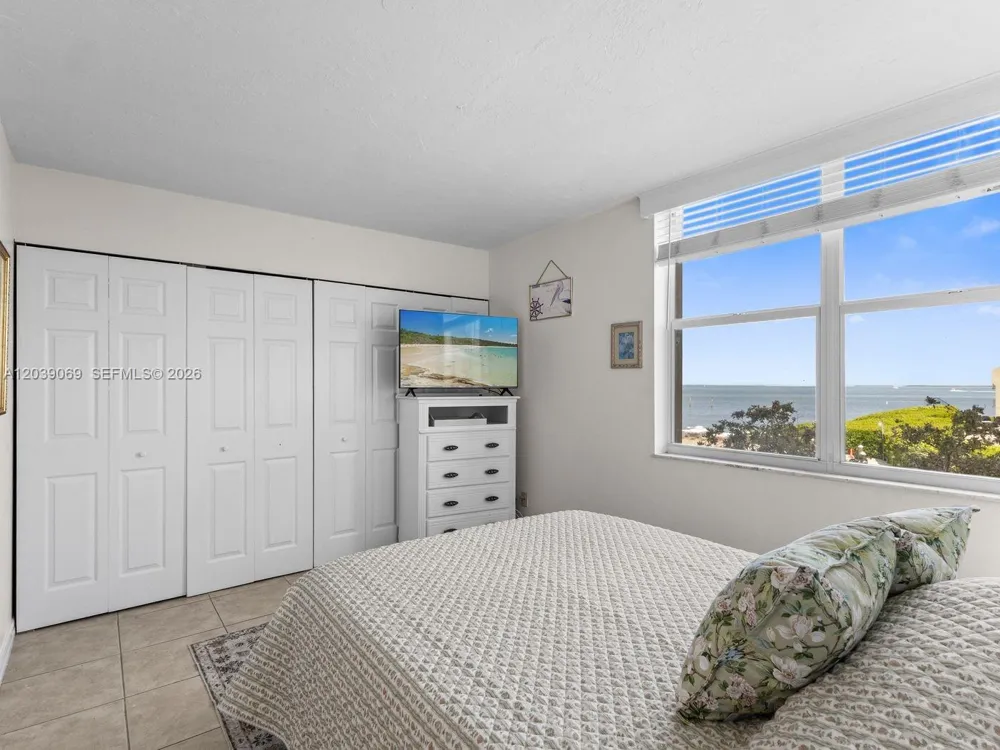 88500 Overseas Hwy #208 Tavernier, FL 33070