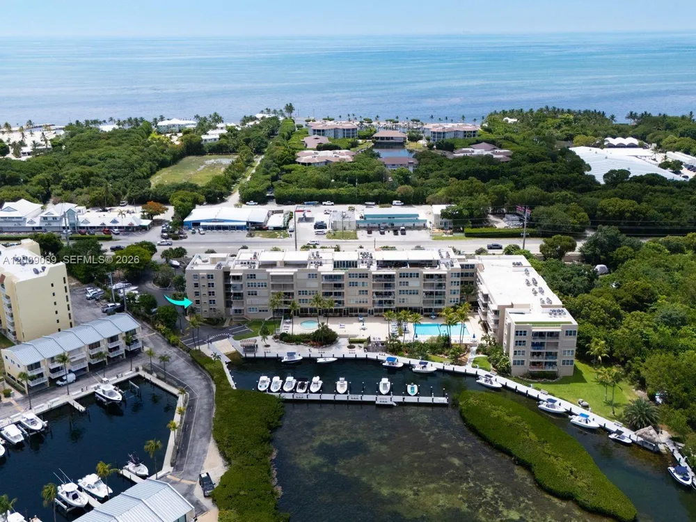 88500 Overseas Hwy #208 Tavernier, FL 33070