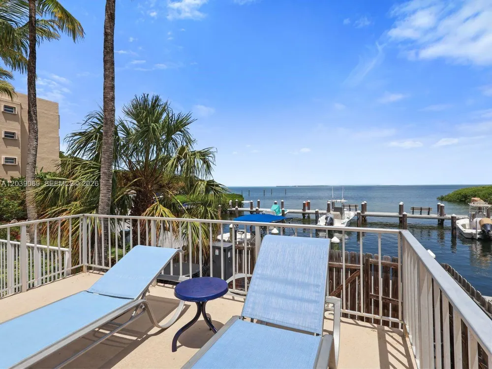 88500 Overseas Hwy #208 Tavernier, FL 33070