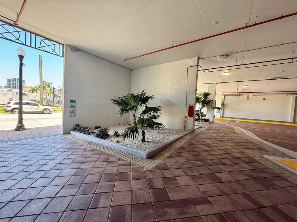 140 S Dixie Highway #823 Hollywood, FL 33020