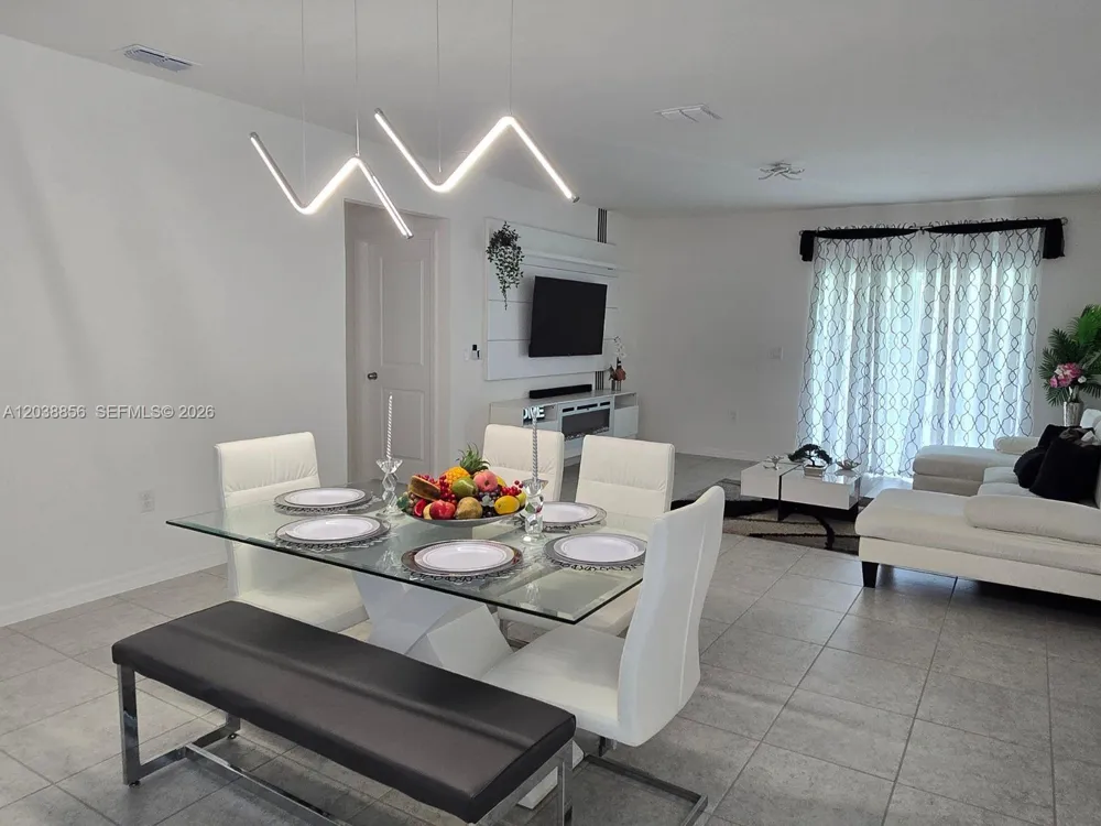 5539 Maddie Dr Other City - In The State Of Florida, FL 33844