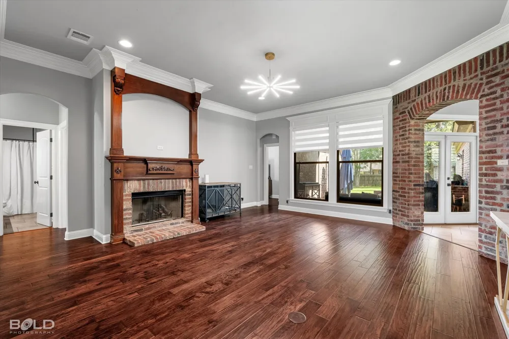 2220 Forest Hills Boulevard Haughton, LA 71037