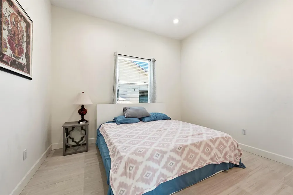 1123 Granada Hutchinson Island, FL 34949