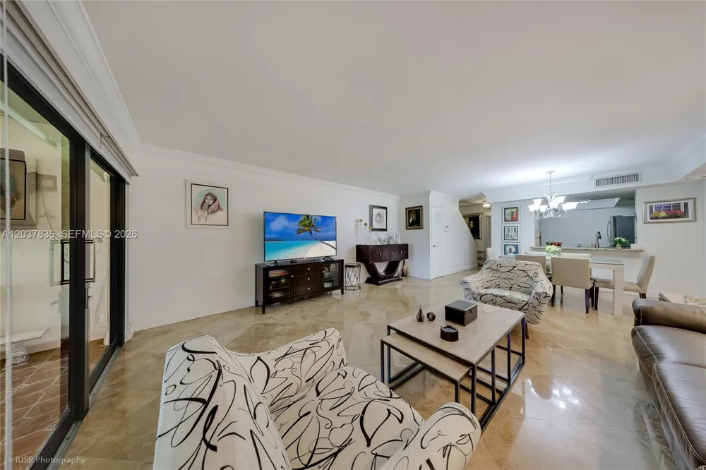 20308 NE 34th Ct #38 Aventura, FL 33180