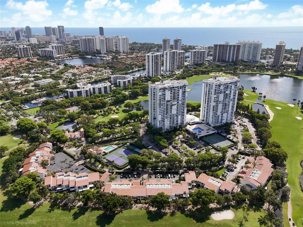 20308 NE 34th Ct #38 Aventura, FL 33180