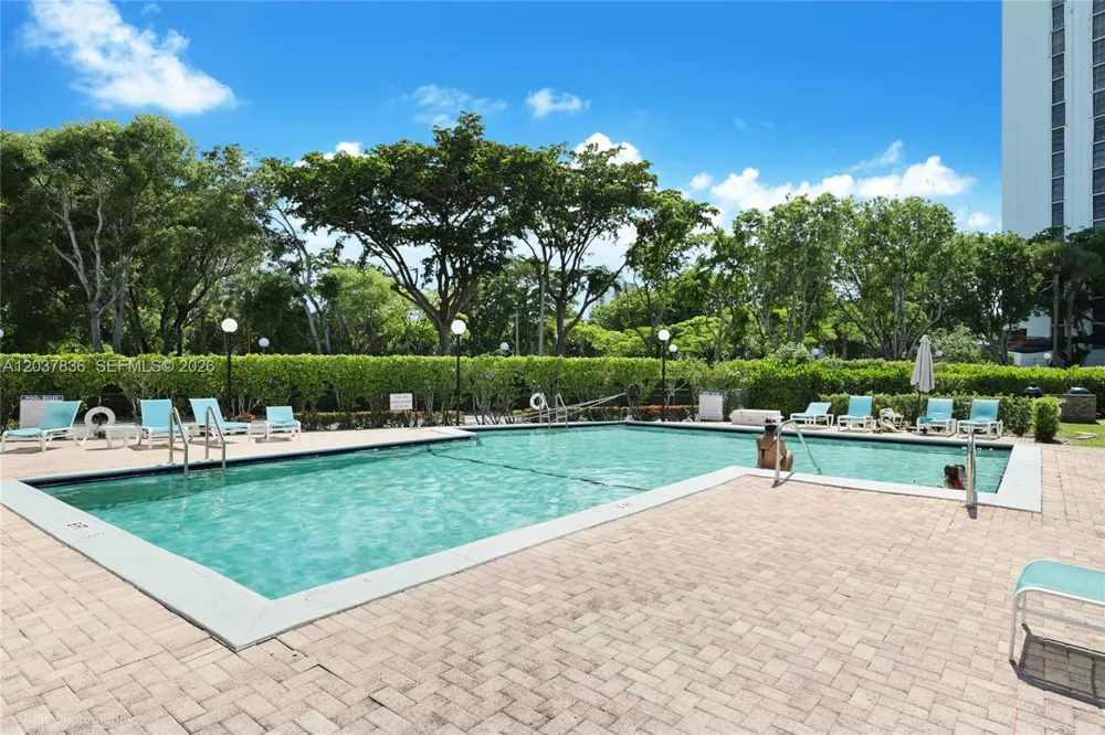 20308 NE 34th Ct #38 Aventura, FL 33180