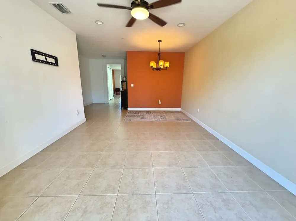 474 SW 147th Avenue Pembroke Pines, FL 33027