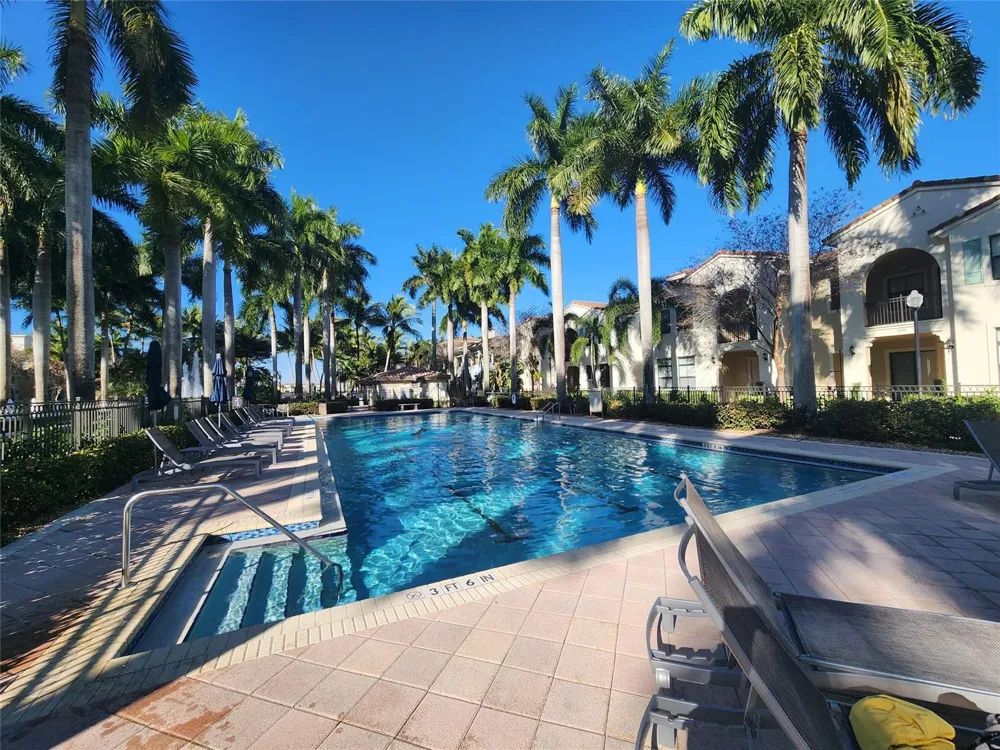 12698 NW 32nd Place Sunrise, FL 33323
