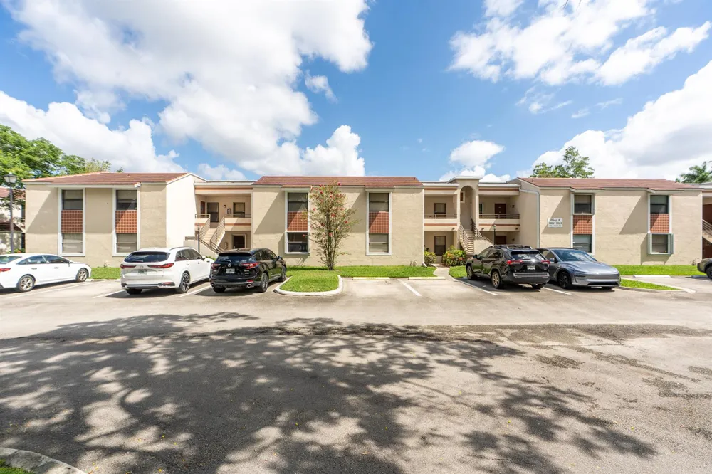 9819 NW 3rd Court #3 Plantation, FL 33324