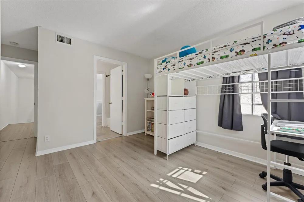 2264 Salerno Circle Weston, FL 33327