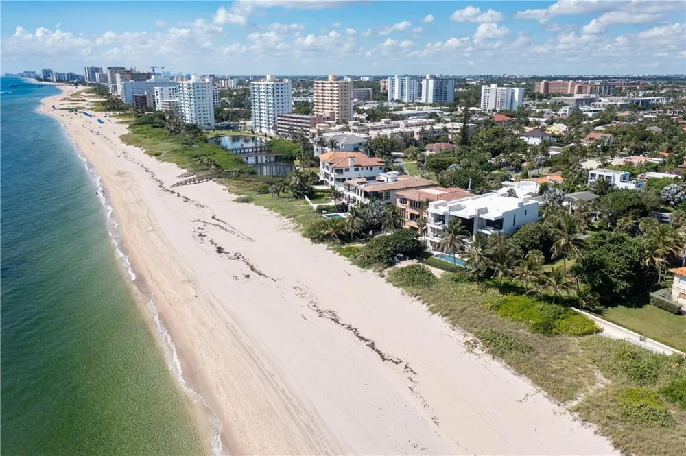 2100 Bay Drive Pompano Beach, FL 33062