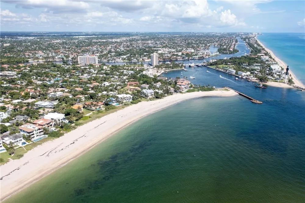 2100 Bay Drive Pompano Beach, FL 33062