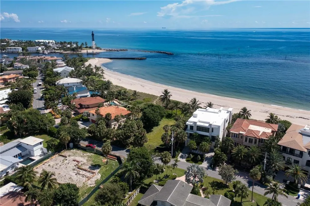 2100 Bay Drive Pompano Beach, FL 33062