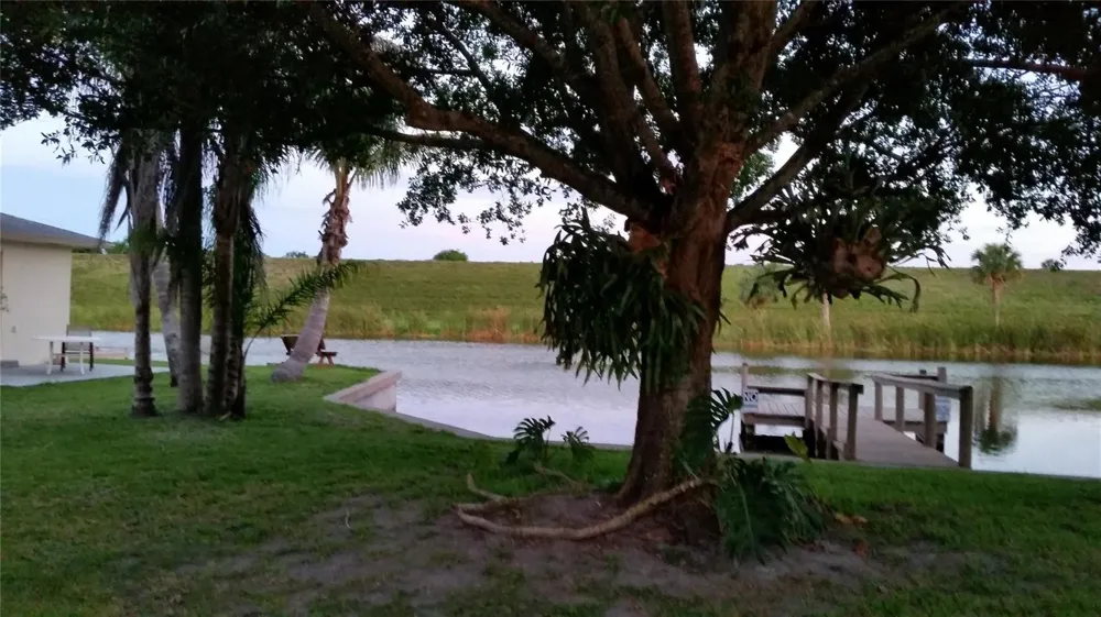 1118 Us Highway 441 Okeechobee, FL 34974