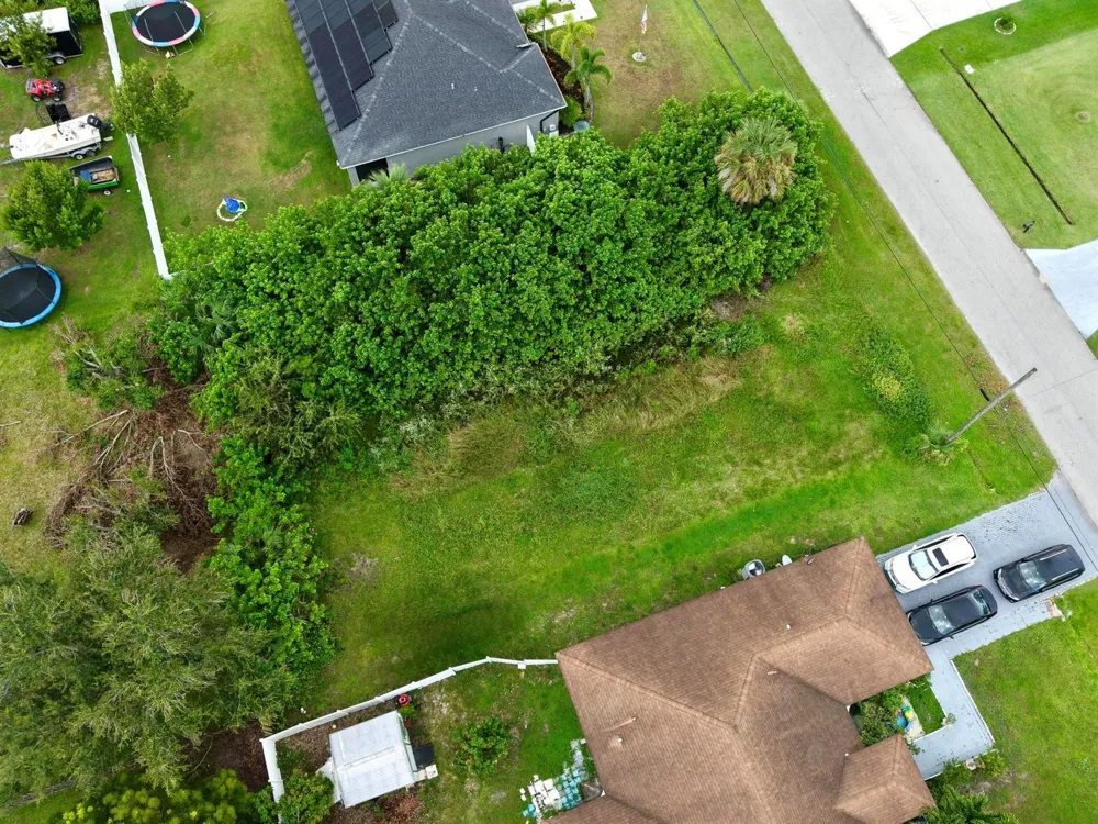 1214 SW Medina Avenue Port St. Lucie, FL 34953