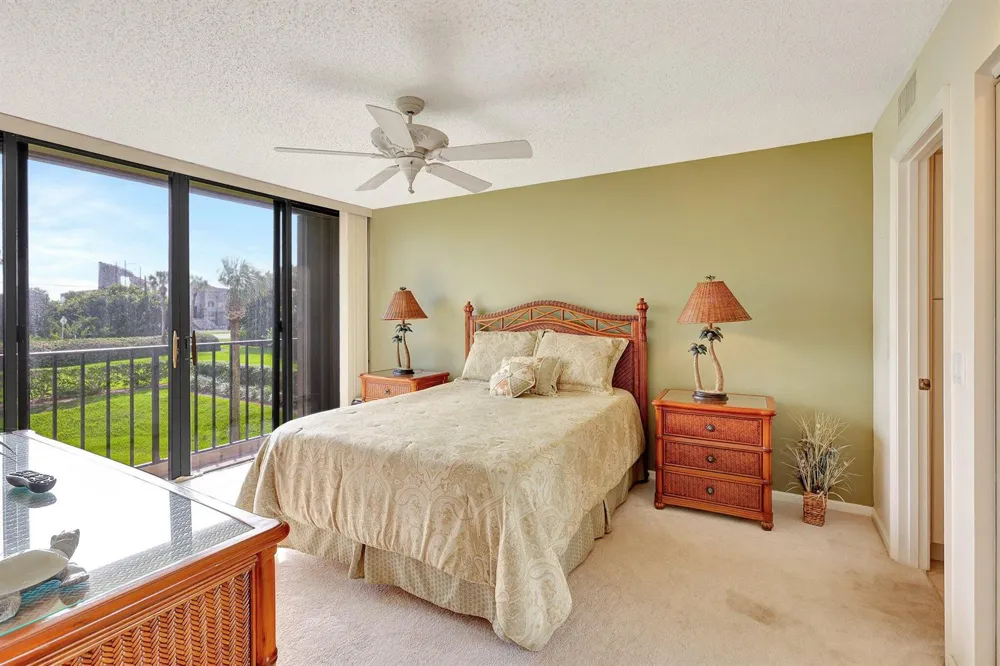 5055 Highway A1a #205 Hutchinson Island, FL 34949