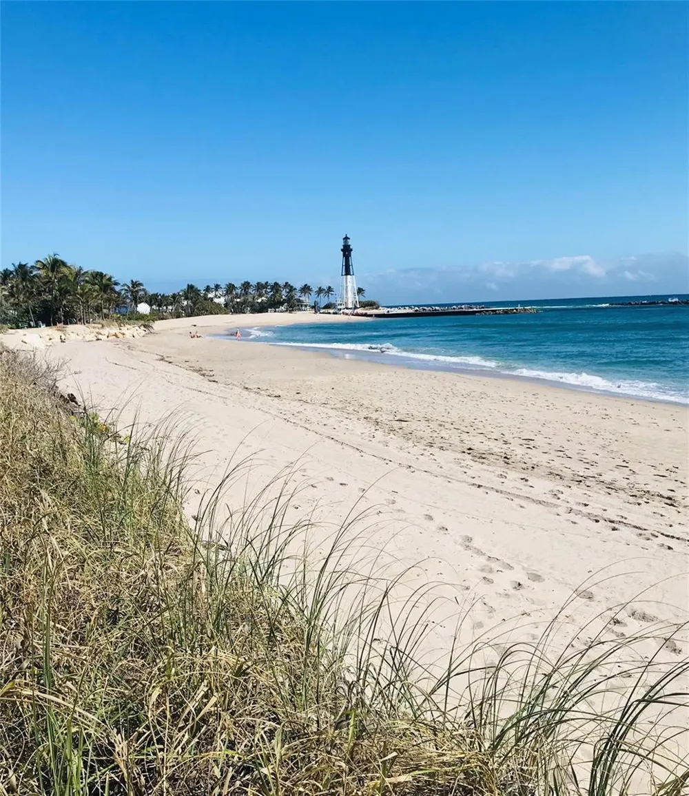2708 NE 14th Street Causeway #2 Pompano Beach, FL 33062