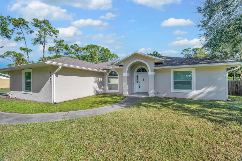 8330 Hidden Pines Road Fort Pierce, FL 34945