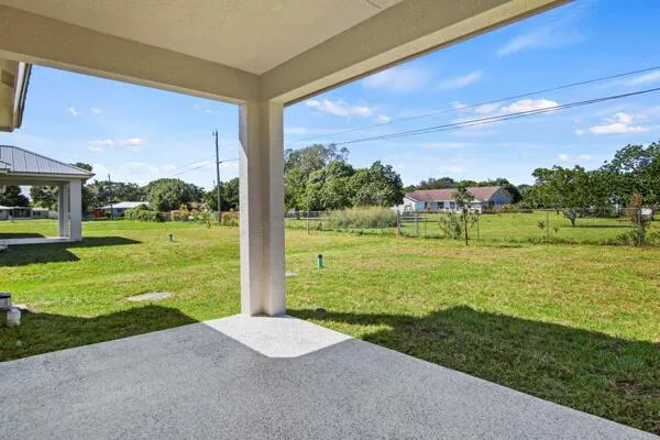 4709 Seagrape Drive Fort Pierce, FL 34945