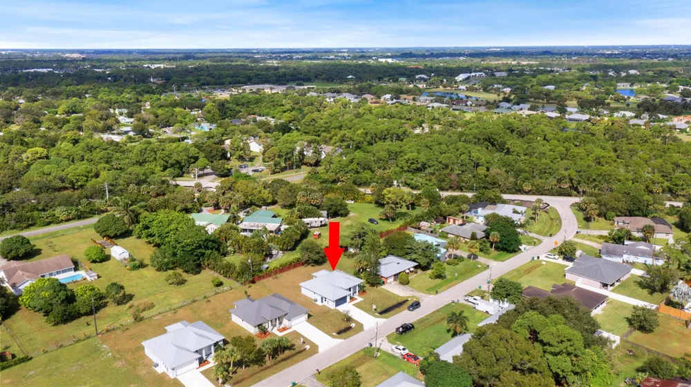 4709 Seagrape Drive Fort Pierce, FL 34945