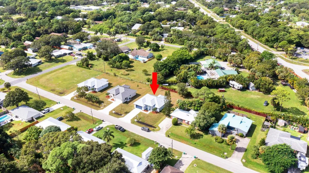 4709 Seagrape Drive Fort Pierce, FL 34945