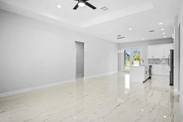 4709 Seagrape Drive Fort Pierce, FL 34945