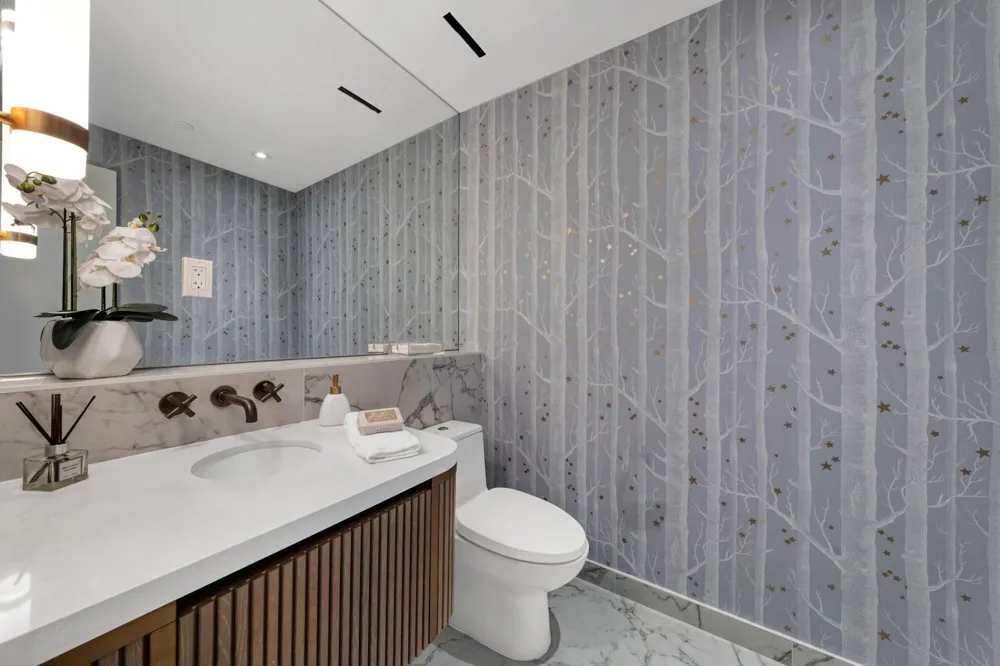 525 Fort Lauderdale Beach Boulevard #1101 Fort Lauderdale, FL 33304
